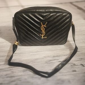 🖤 Saint Laurent YSL Lou Camera Bag Black Chevron Calfskin